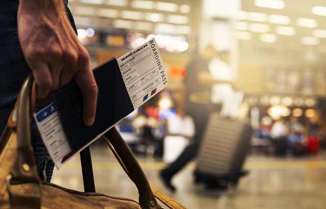 10 Things You Should Never Forget To Pack For International Flights